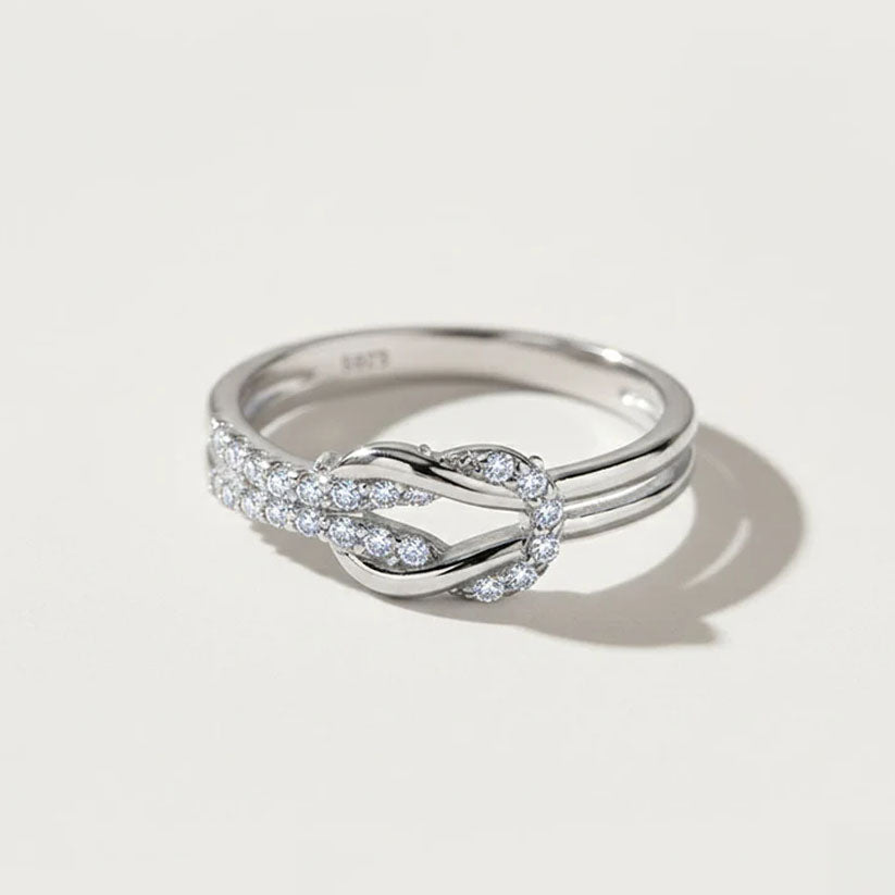 Sisi - Ring med evighetssymbol