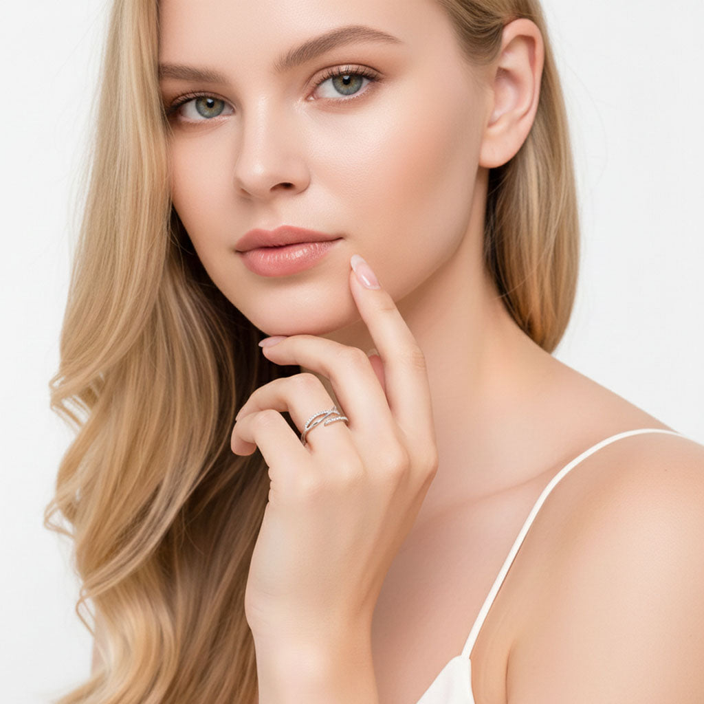 Sivra - Justerbar ring med böljande form