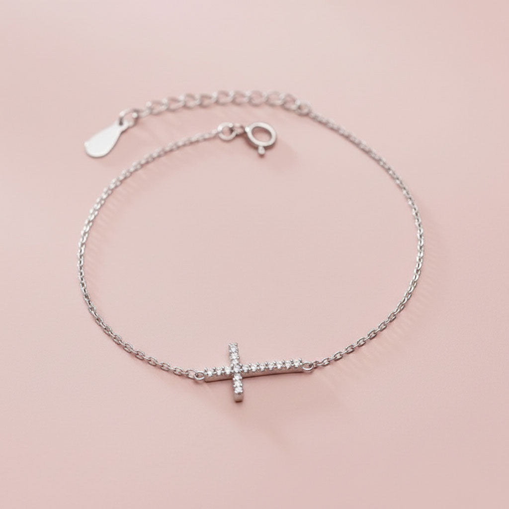 True - Armband med kors