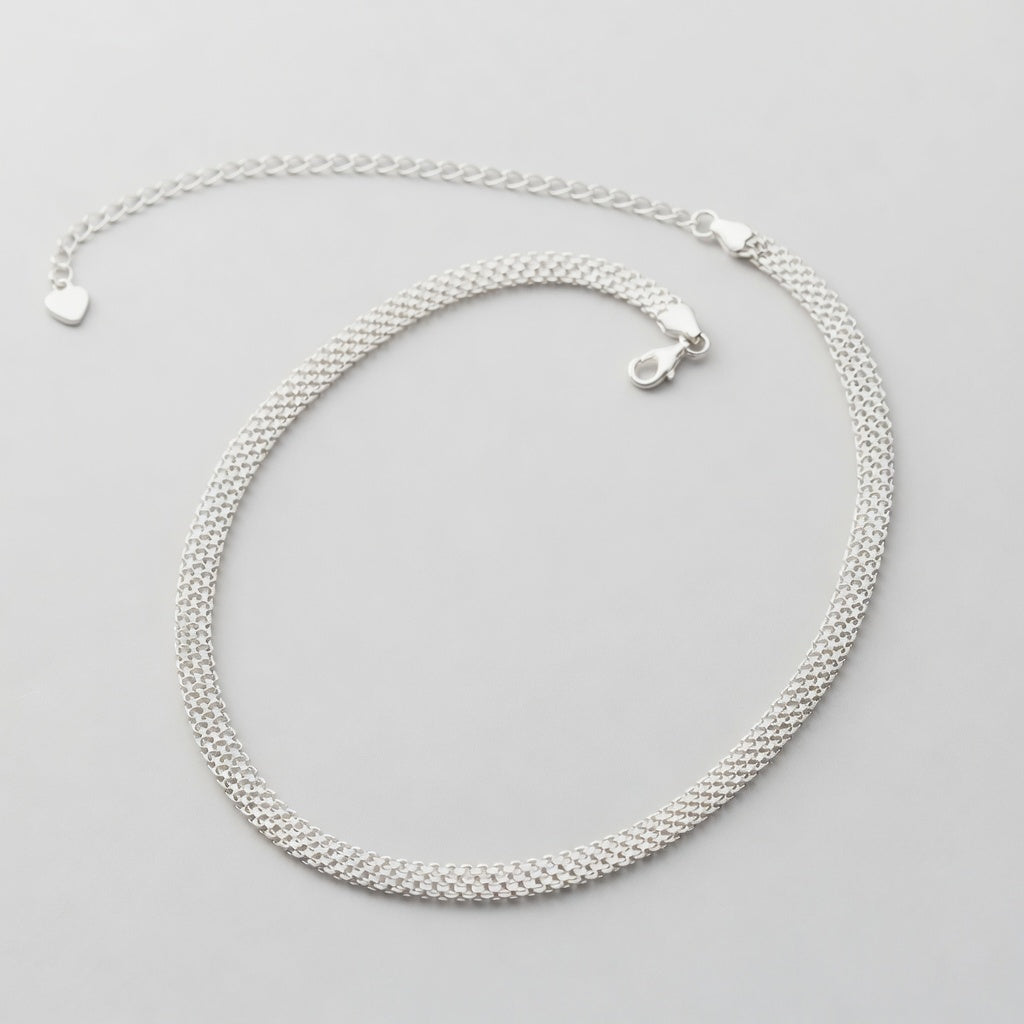 Indra -  Chokerhalsband med bredare kedja