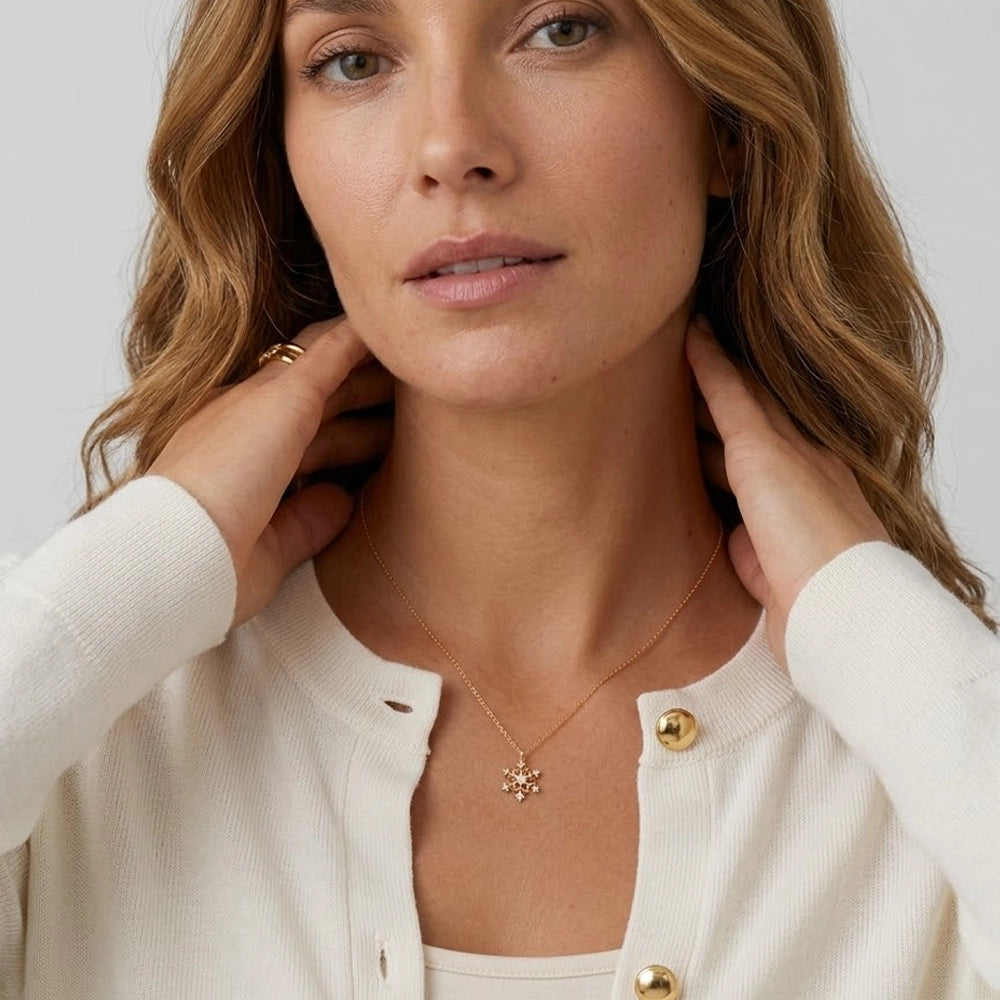 Winter Glow - Halsband med snöflinga